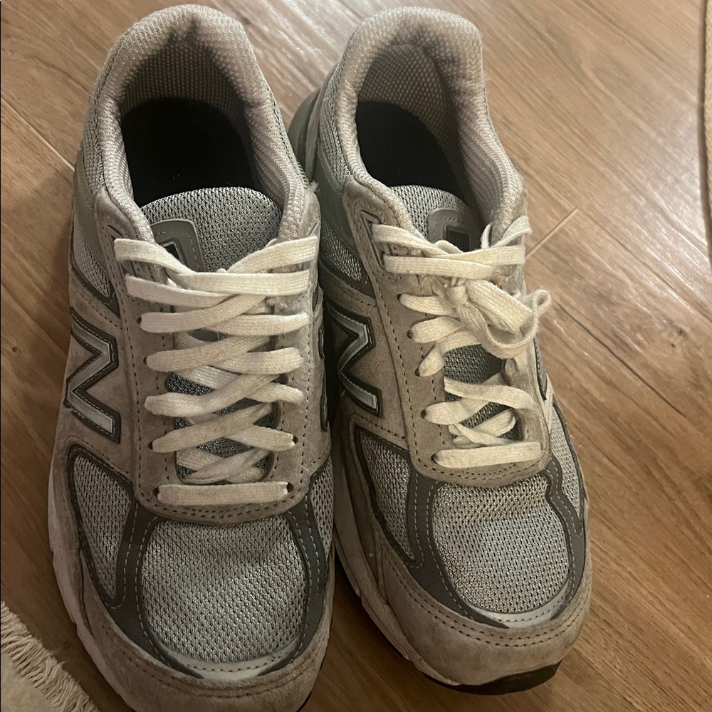 New Balance Light Gray 990V5